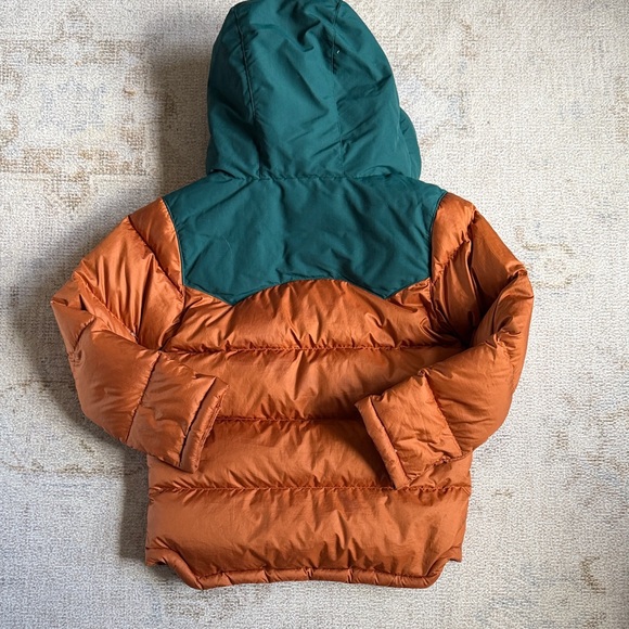 Kids Patagonia Two-Tone Hooded Puffer Jacket - Picture 5 of 5
